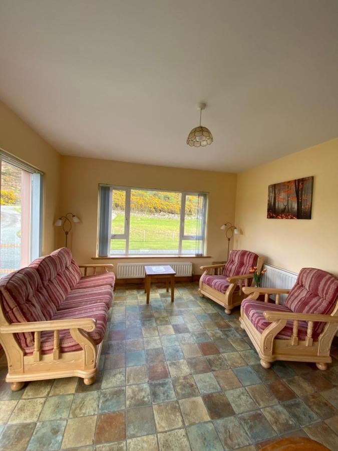 Heather Cottage, Creeslough Екстериор снимка