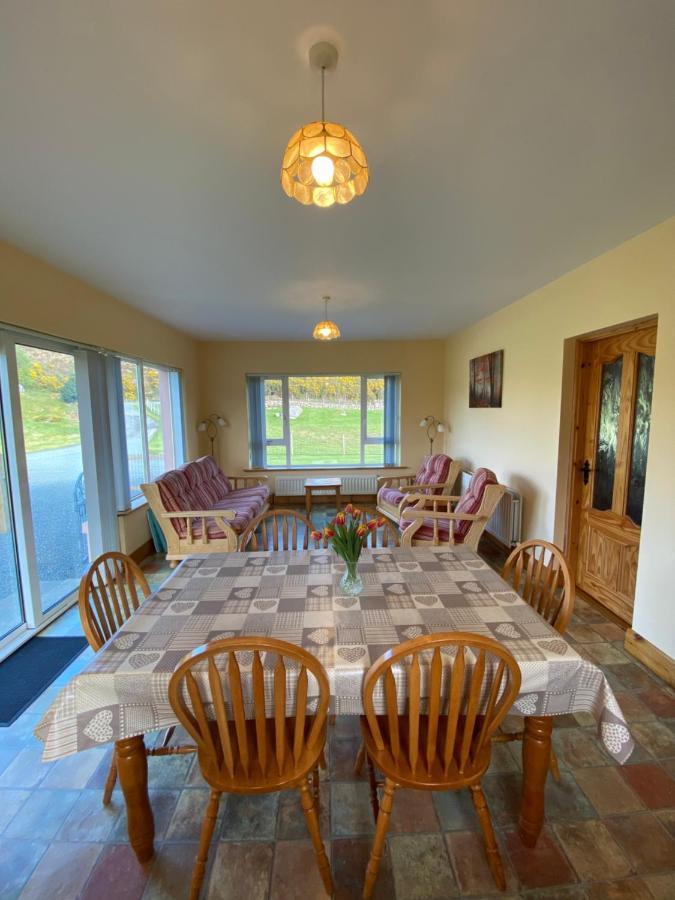 Heather Cottage, Creeslough Екстериор снимка