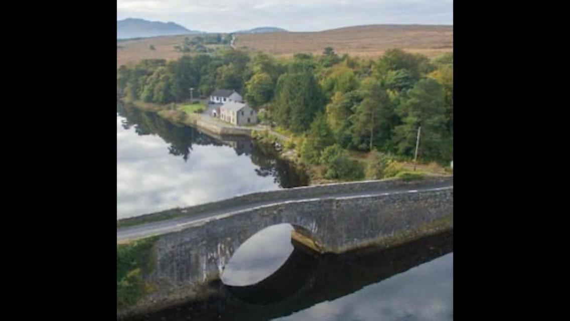 Heather Cottage, Creeslough Екстериор снимка