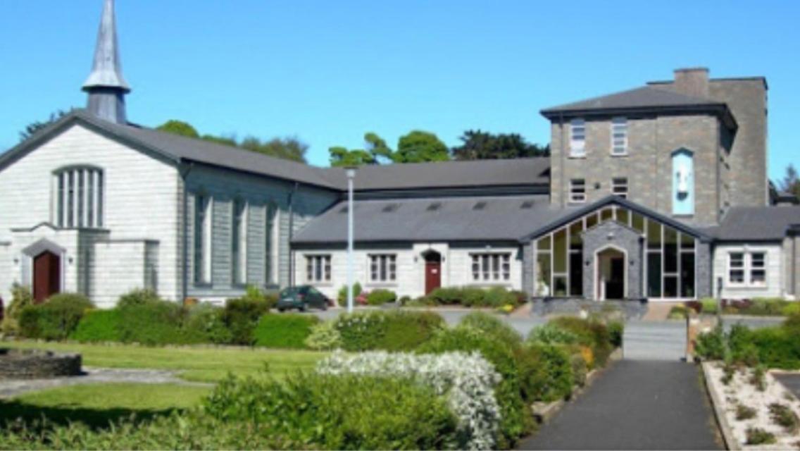 Heather Cottage, Creeslough Екстериор снимка